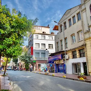 Malabadi - Old 2*, Istambul Turquie